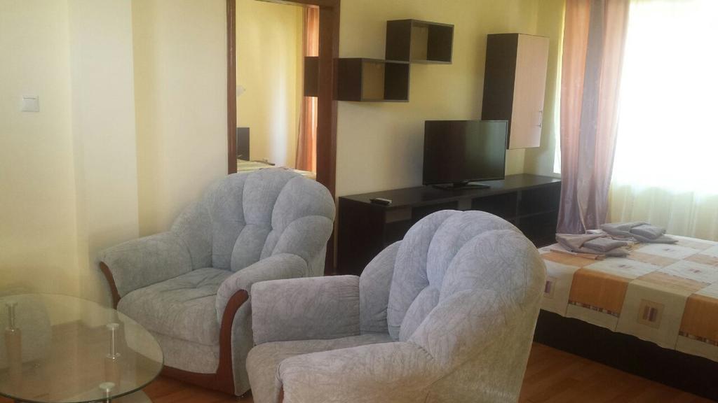 Семеен Хотел Атива - Family Hotel Ativa Lozenets Bagian luar foto